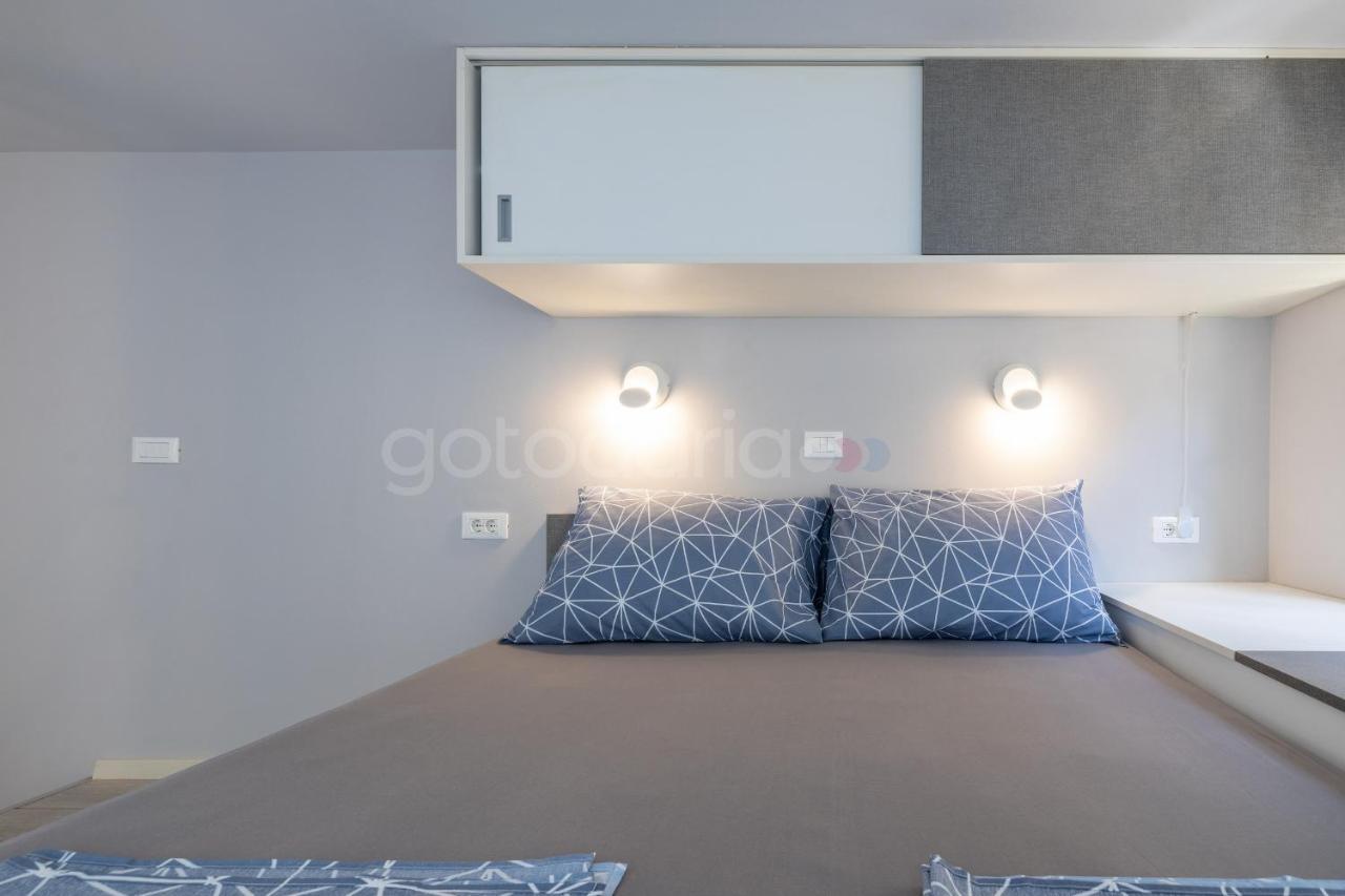 Modern Duplex Studio Tommy 马卡尔斯卡 外观 照片